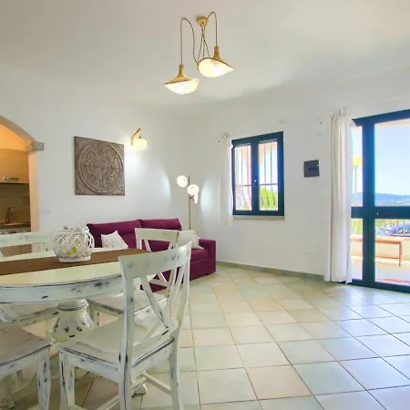 La Dolce Casa - 5 Minutes To The Sea Apartment Agrustos